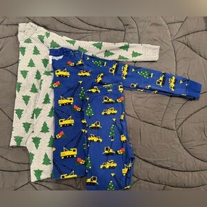 HANNA ANDERSON Kids HolidayConstruction and Tree Print Pajama Sets. Size 6-7.